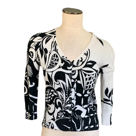 Nicole Miller Mod Button Front V-Neck Cardigan Sweater S Black & White #199H - Picture 2 of 6
